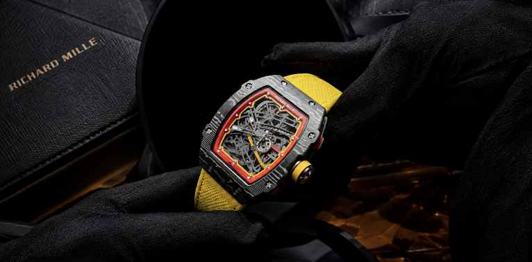 Richard Mille RM 67-02 McLaren Edition — khoảng 430.000 USD